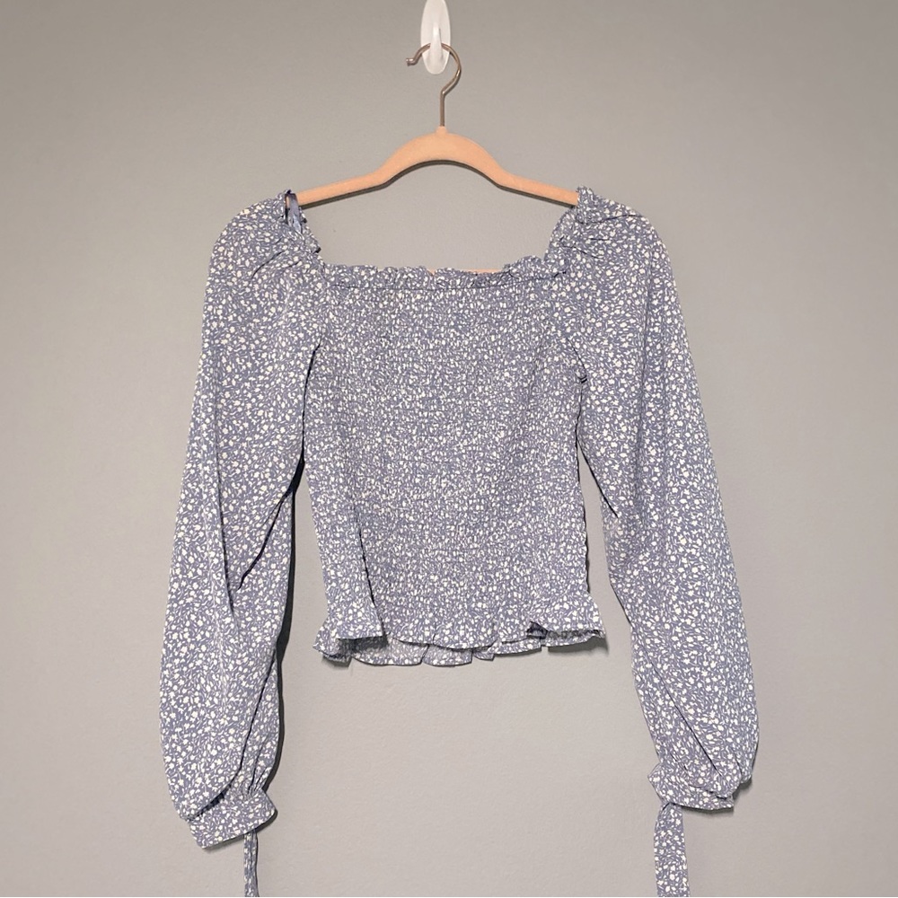 She + Sky stretchy peplum blouse size Small